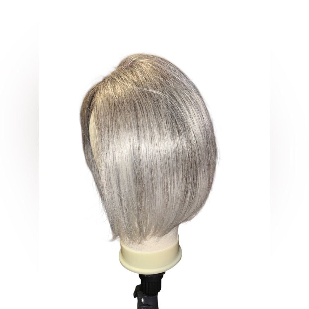 Carmen - Short Silver Bob Wig by JB Extension - Picture 13 of 16